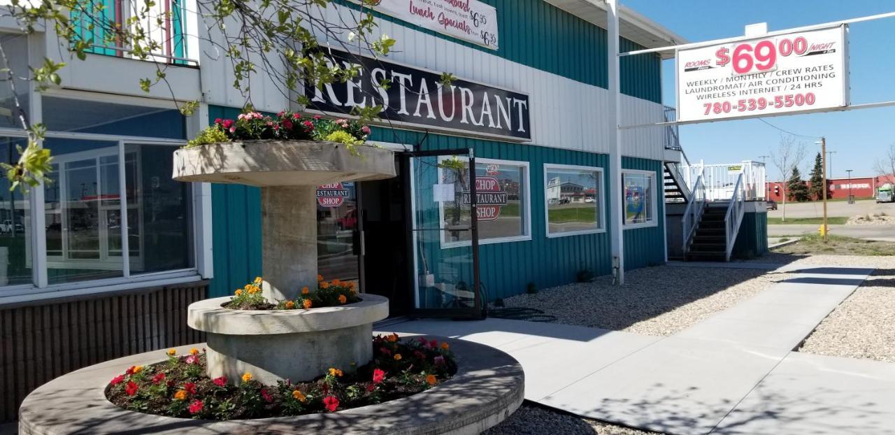 Wild Rose Country Inn Grande Prairie Exteriér fotografie